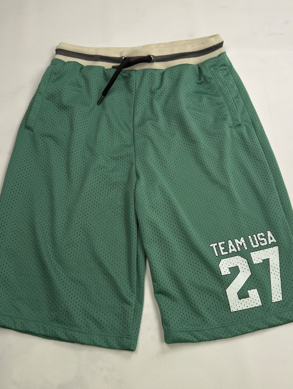 kidpik Athletic Mesh Shorts Team USA 27 - Boys 16 XXL
